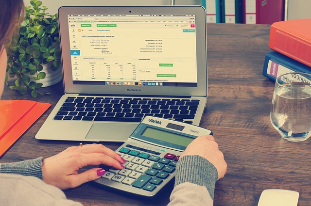 https://jmskik.pl/wp-content/uploads/2023/01/bookkeeping-615384_640.jpg